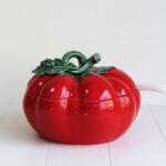 Sopera Tomate 3L con bajo plato y cucharón