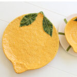 Plato llano con forma de naranja