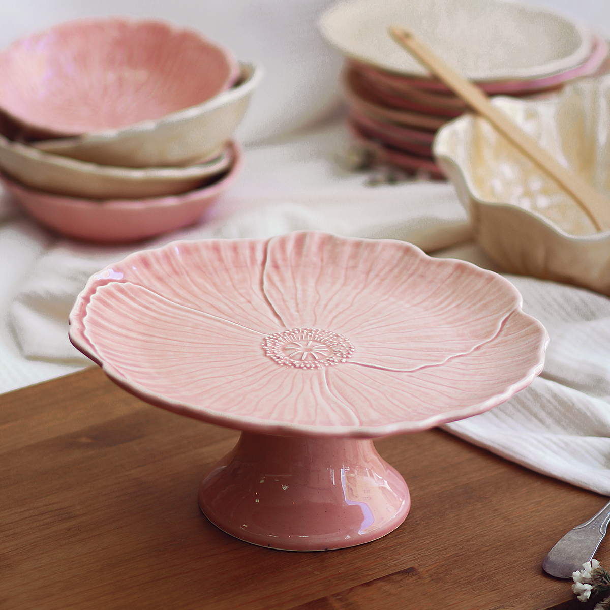 Soporte tartas cerámica artesanal en color rosa