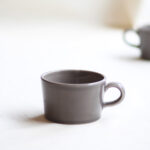 Taza gris